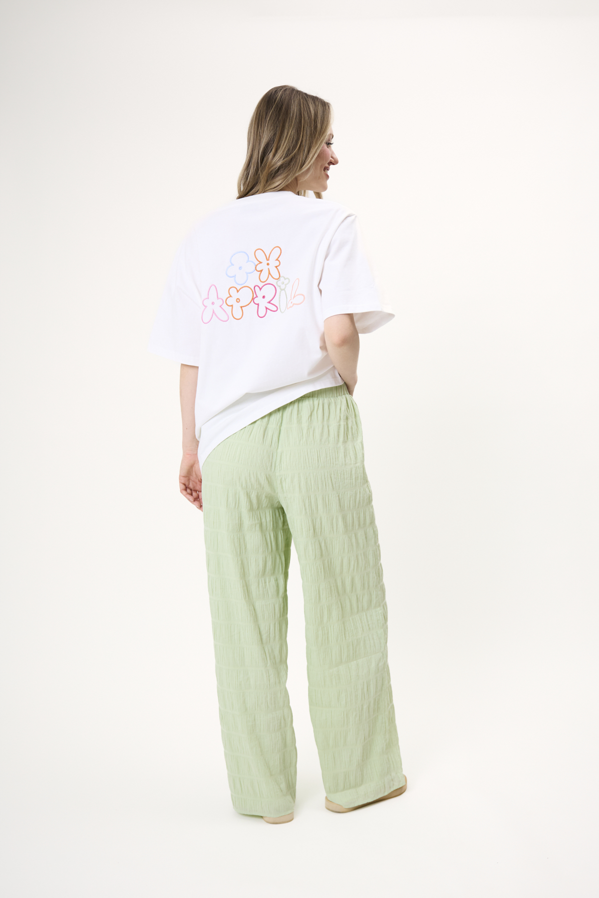 OH APRIL T-SHIRT