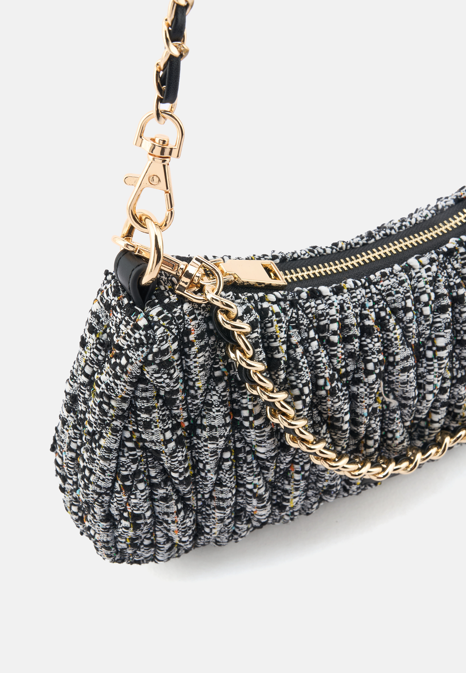 TASCHE