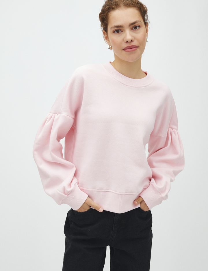 MBYM SWEATSHIRT
