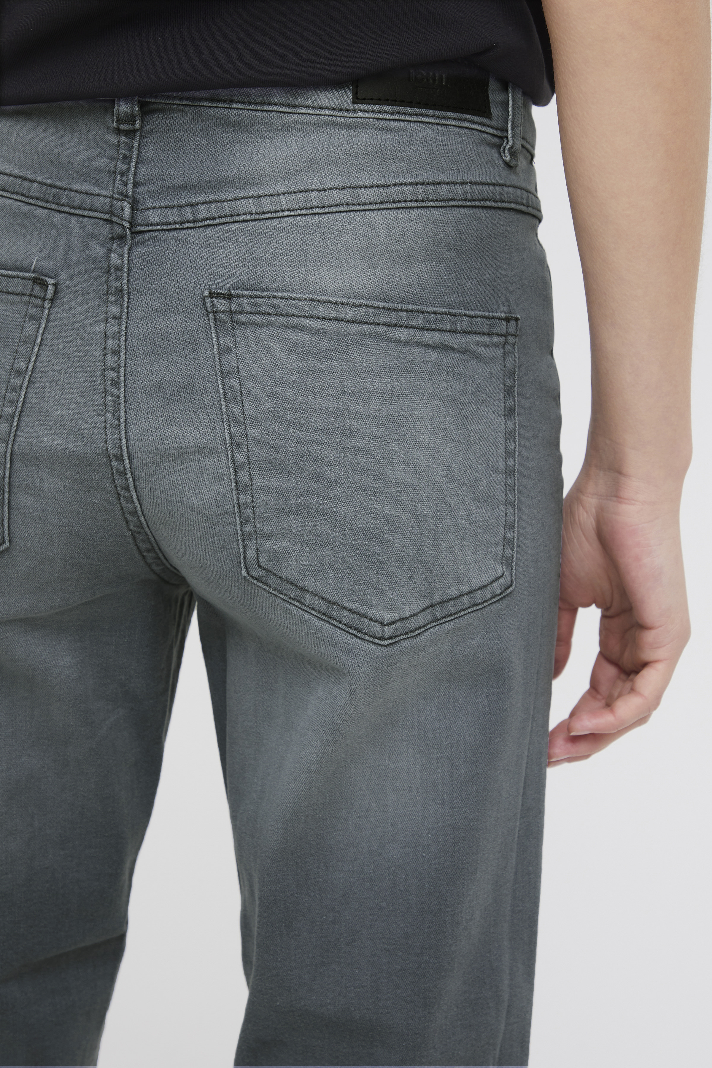 ICHI JEANS