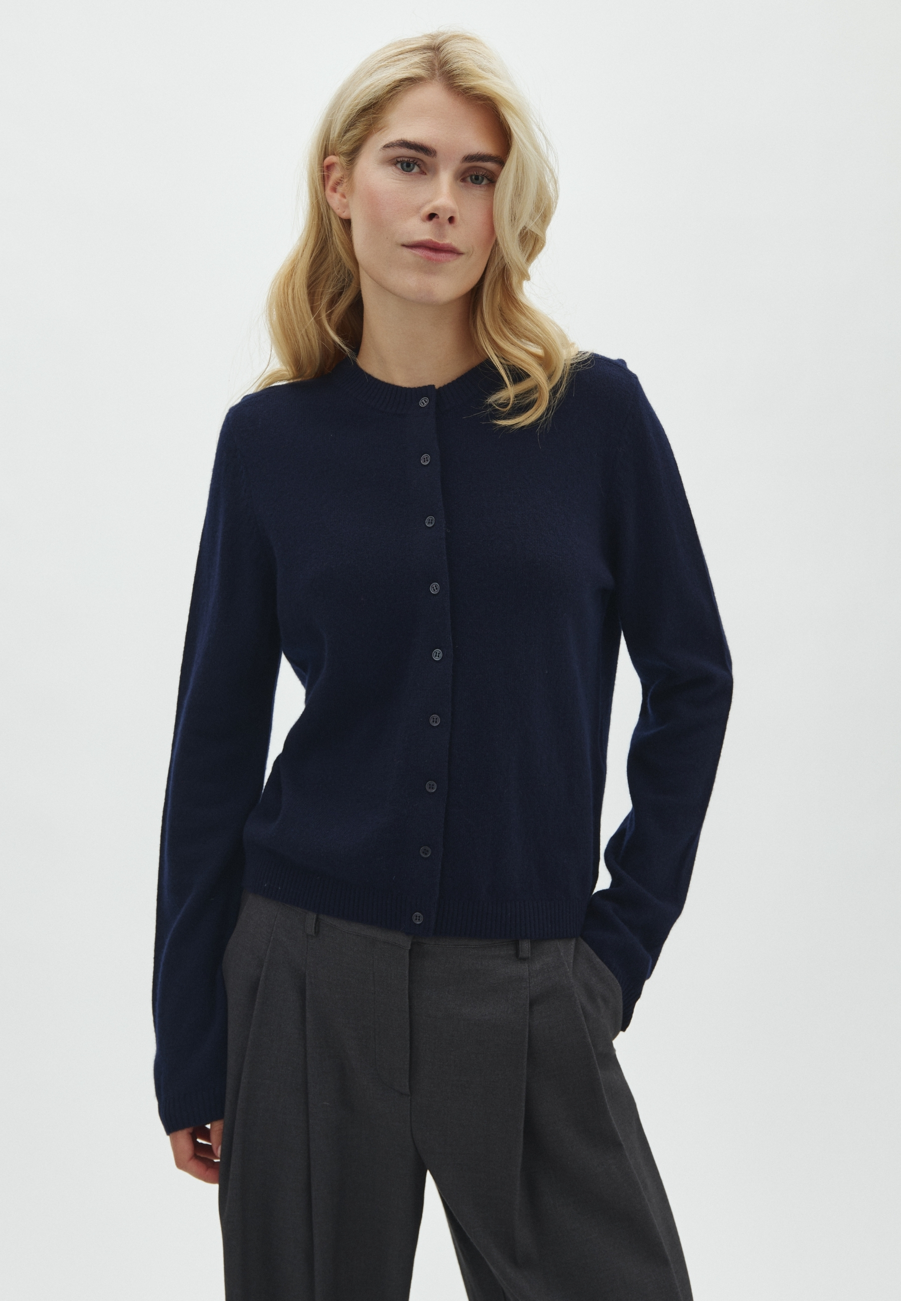 MBYM CARDIGAN AUS WOLLE