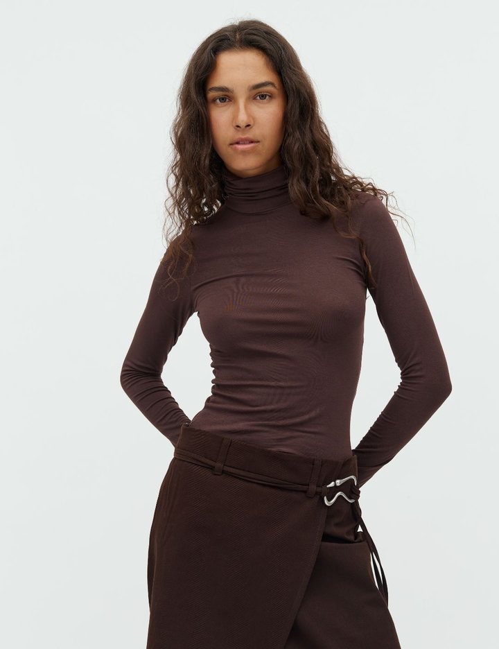 MBYM ROLLKRAGEN LANGARM SHIRT